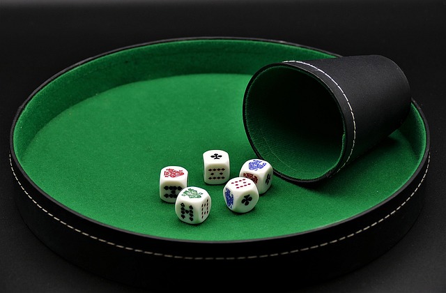 Chơi Rikvip Poker - Trải nghiệm cảm giác đánh bài online tuyệt vời